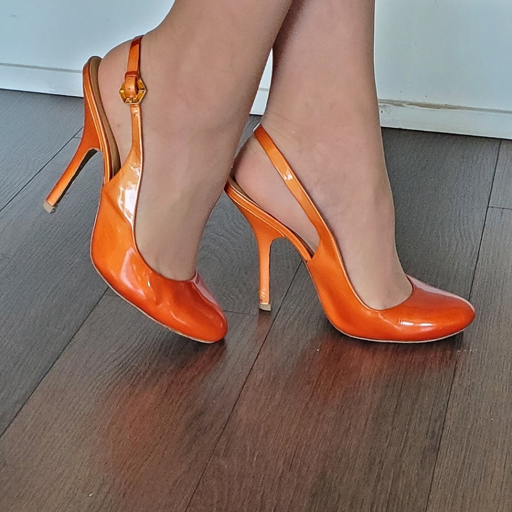 👑 HOST PICK 👑 Guess by Marciano Patent Leather Slingback Heels